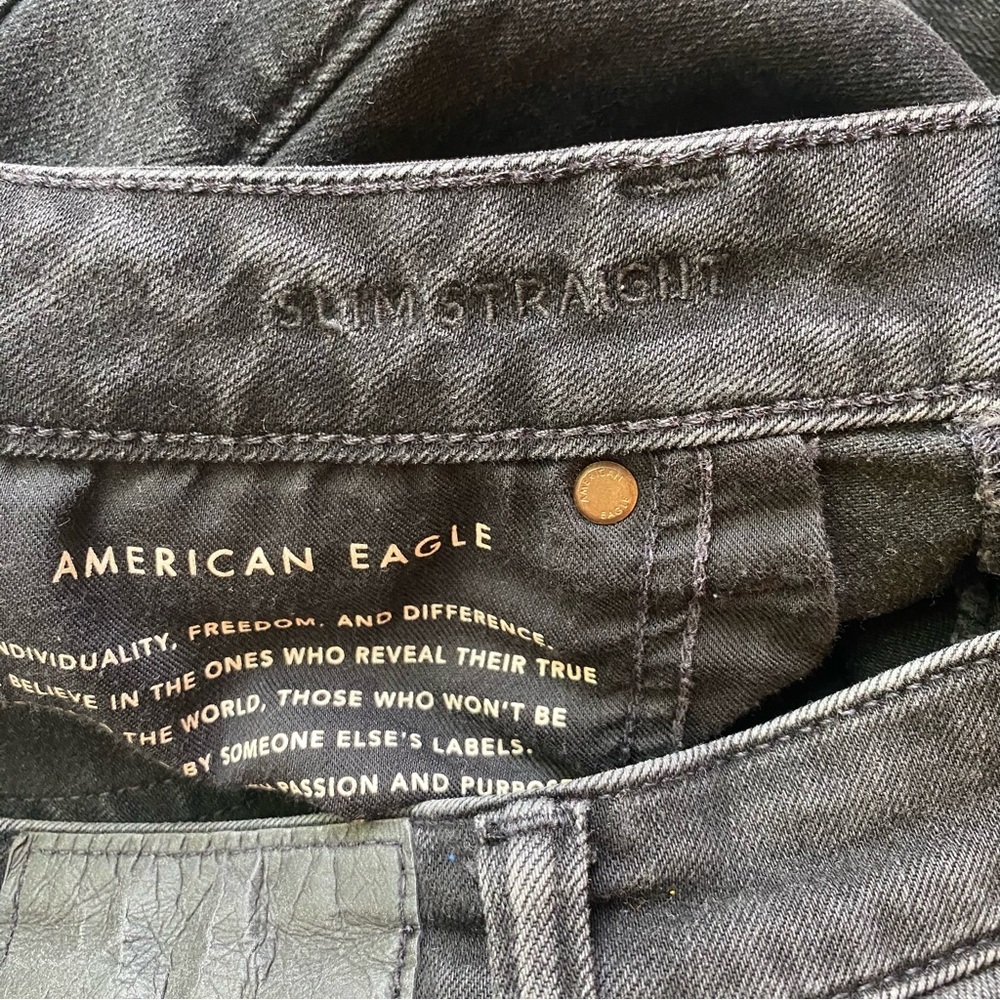 American Eagle Men’s Slim Straight Black Jeans Size 30X32 - Picture 8 of 9